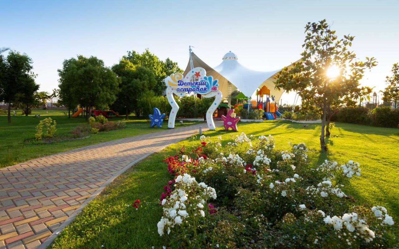 Radisson Collection Paradise Resort And Spa Sochi Bagian luar foto